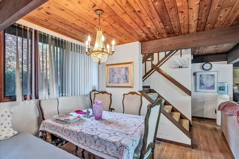 Dining - 481 Lakeside Dr, Centerville, MA 02632 photo 1 of 4