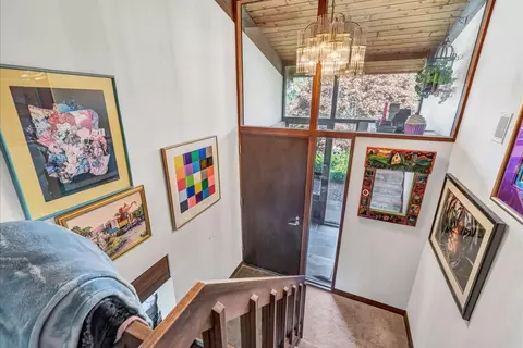 Entry Way - 481 Lakeside Dr, Centerville, MA 02632 photo 2 of 2