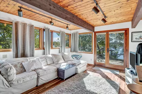 Living - 481 Lakeside Dr, Centerville, MA 02632 photo 3 of 6