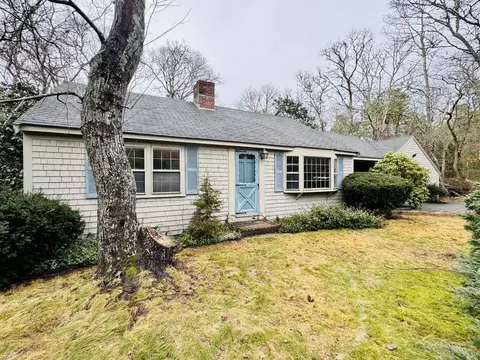 198 Great Marsh Rd, Centerville, MA 02632 photo 1