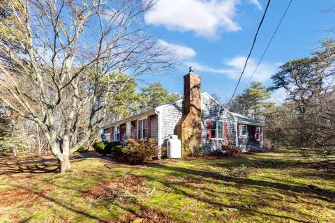 25 Forrest Ave, Eastham, MA 02642 photo 3