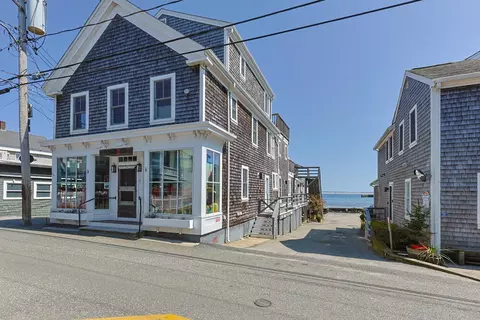 147 Commercial St #UL7, Provincetown, MA 02657