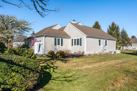 Exterior - 1 Masters Ct, Mashpee, MA 02649 photo 2 of 7