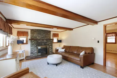 4 Van Bummel Rd, Buzzards Bay, MA 02532 photo 16