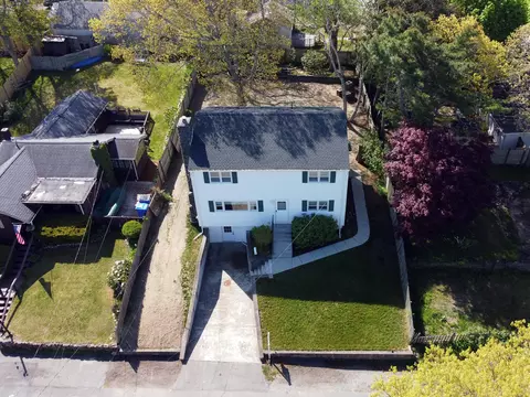 4 Van Bummel Rd, Buzzards Bay, MA 02532 photo 5