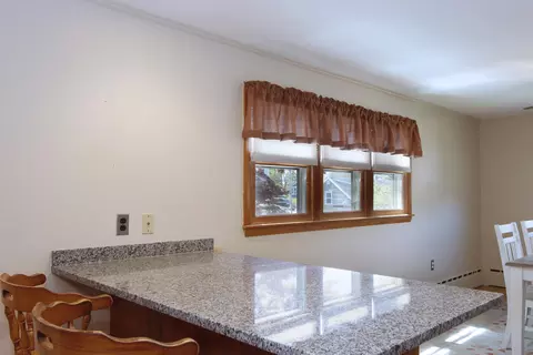 4 Van Bummel Rd, Buzzards Bay, MA 02532 photo 15