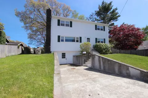 4 Van Bummel Rd, Buzzards Bay, MA 02532 photo 3