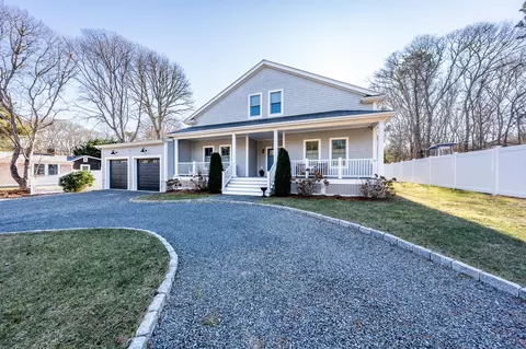 Exterior - 67 Fire Station Rd, Osterville, MA 02655 photo 2 of 16