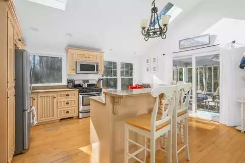 Kitchen - 5 Chickadee Ln, Centerville, MA 02632 photo 1 of 4