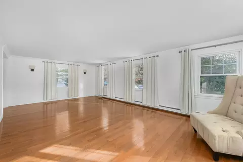 Living - 103 Pine Tree Dr, Centerville, MA 02632 photo 3 of 11