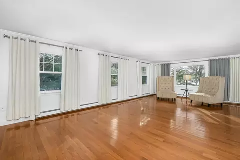 Living - 103 Pine Tree Dr, Centerville, MA 02632 photo 2 of 11