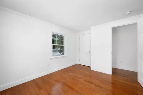 Bedroom - 103 Pine Tree Dr, Centerville, MA 02632 photo 2 of 5