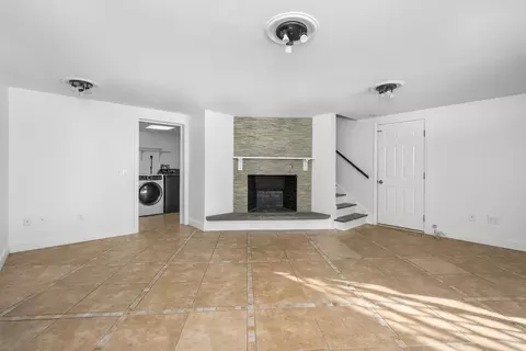 Living - 103 Pine Tree Dr, Centerville, MA 02632 photo 10 of 11