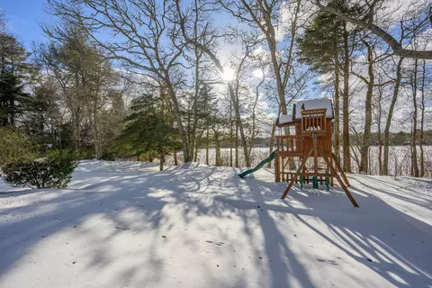 Exterior - 103 Pine Tree Dr, Centerville, MA 02632 photo 13 of 17