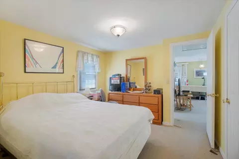 Bedroom - 40 Bayview Rd, Eastham, MA 02642 photo 1 of 6