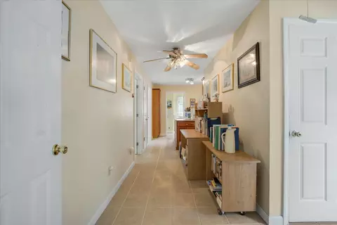Entry Way - 40 Bayview Rd, Eastham, MA 02642 photo 1 of 1