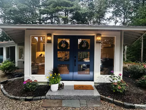 Exterior - 30 Bright Coves Way, Mashpee, MA 02649 photo 1 of 6