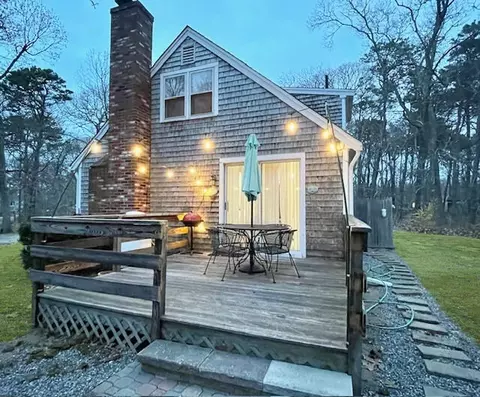 Exterior - 18 Jay Dee Ln, Eastham, MA 02642 photo 2 of 3