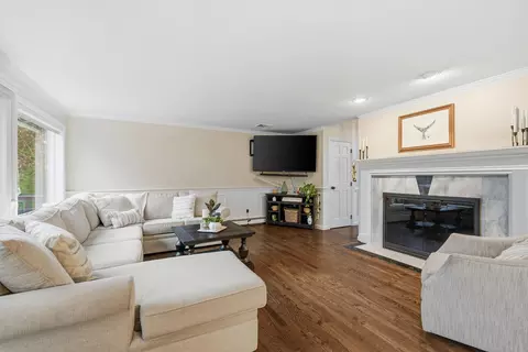 23 Middle Pond Path, Marstons Mills, MA 02648 photo 7