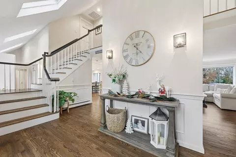 23 Middle Pond Path, Marstons Mills, MA 02648 photo 4