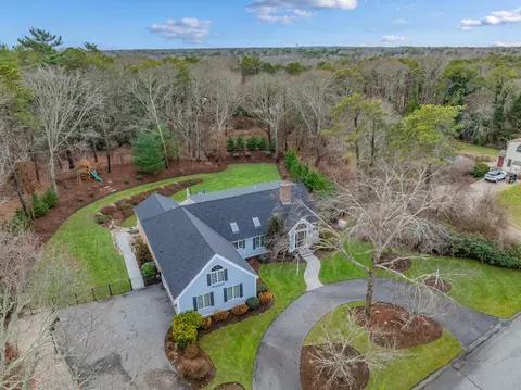 23 Middle Pond Path, Marstons Mills, MA 02648 photo 2