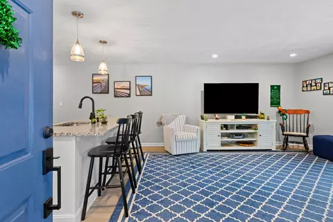 35 Ashumet Rd UNIT 9A, Mashpee, MA 02649 photo 4