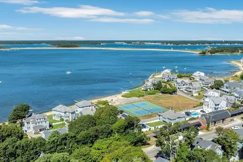 View/Area - 22 Bay View Ave, Buzzards Bay, MA 02532 photo 4 of 6
