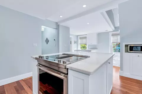 Kitchen - 22 Bay View Ave, Buzzards Bay, MA 02532 photo 3 of 5