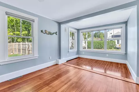 Living - 22 Bay View Ave, Buzzards Bay, MA 02532 photo 1 of 2
