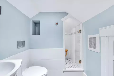 Bath - 22 Bay View Ave, Buzzards Bay, MA 02532 photo 3 of 3