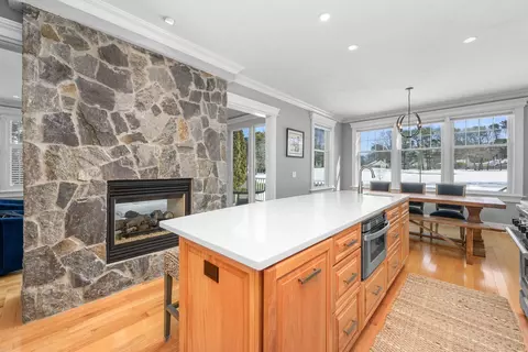 Kitchen - 16 Quinns Way, Mashpee, MA 02649 photo 5 of 5