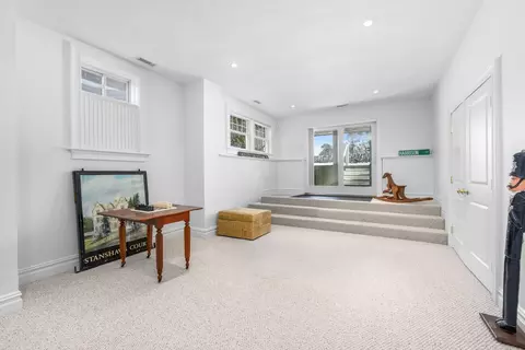 Entry Way - 16 Quinns Way, Mashpee, MA 02649 photo 4 of 4
