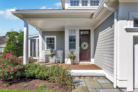 46 Simons Rd UNIT A, Mashpee, MA 02649