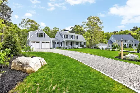 100 Spy Glass Hill Rd, Cummaquid, MA 02630