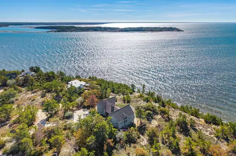 344 King Phillip Rd, Wellfleet, MA 02667