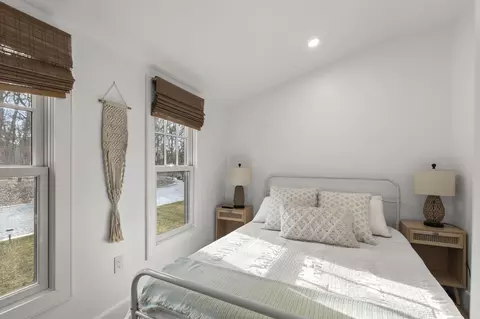 Bedroom - 50 Surrey Dr, Eastham, MA 02642 photo 8 of 13
