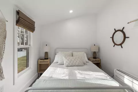 Bedroom - 50 Surrey Dr, Eastham, MA 02642 photo 9 of 13