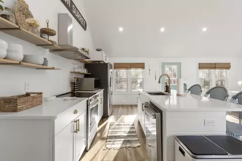 Kitchen - 50 Surrey Dr, Eastham, MA 02642 photo 3 of 4