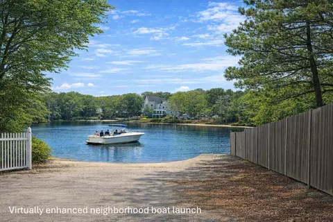 16 Carolyn Ln, East Falmouth, MA 02536