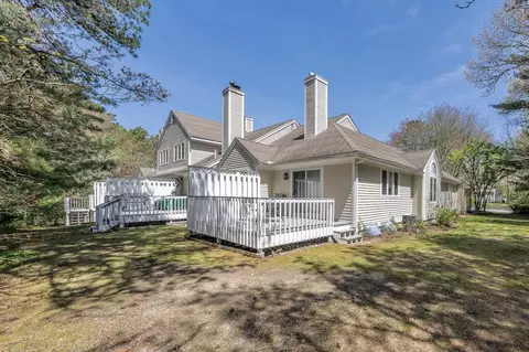 Exterior - 12 Kettle Ln, Mashpee, MA 02649 photo 3 of 10