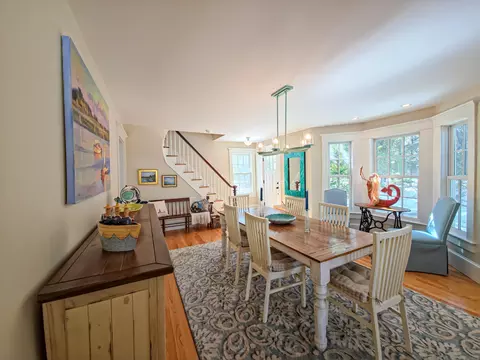 552 Main St, Cotuit, MA 02635 photo 7