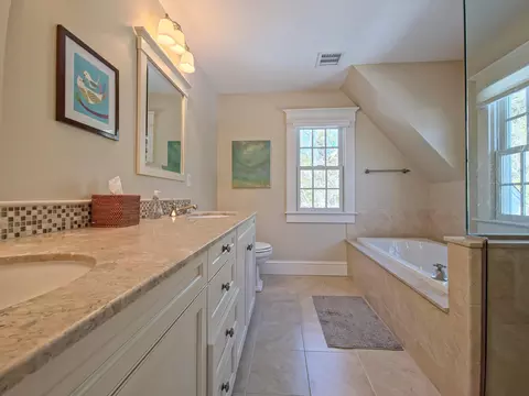 552 Main St, Cotuit, MA 02635 photo 45