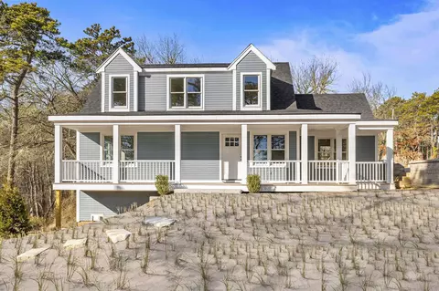1 Shore Dr, Harwich, MA 02645