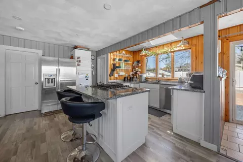 6 Pine St, Wareham, MA 02571 photo 11