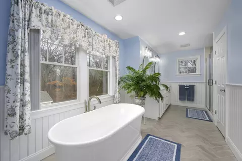 Bath - 46 Carleton Dr, East Sandwich, MA 02537 photo 1 of 5