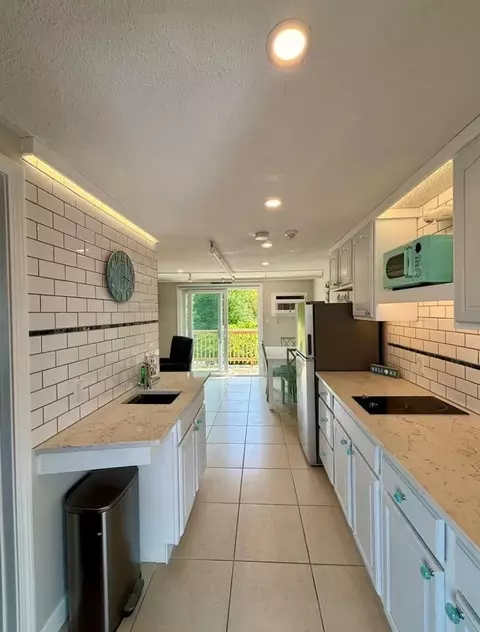 141 Main St #23, West Dennis, MA 02670