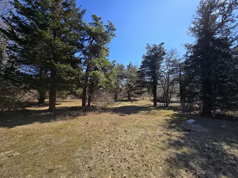 96 Briar Spring Rd, Orleans, MA 02653