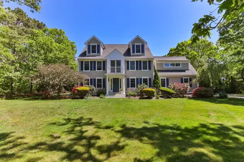 1 Anthonys Way, Mashpee, MA 02649