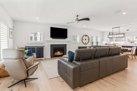 69 Cobblestone Cir, Mashpee, MA 02649 photo 5