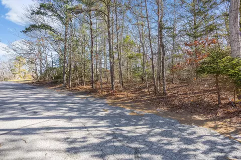 3 Whiffletree Cir, Sandwich, MA 02563